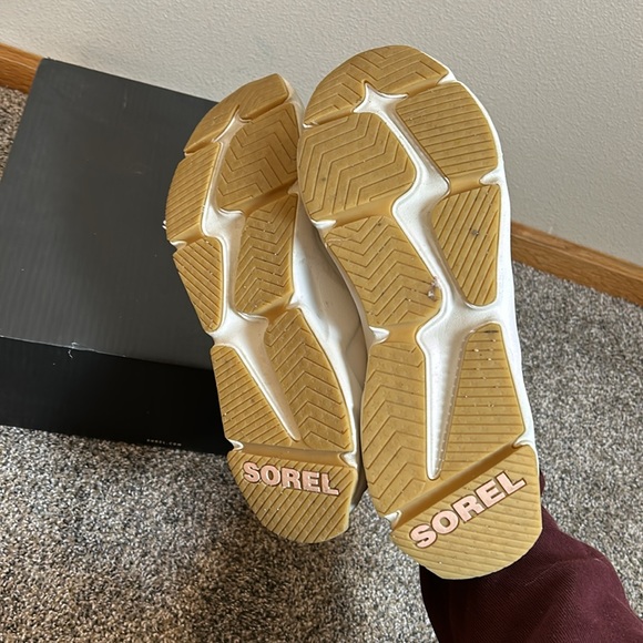 Sorel Kinetic RNEGD Caribou Shoe - Picture 9 of 10